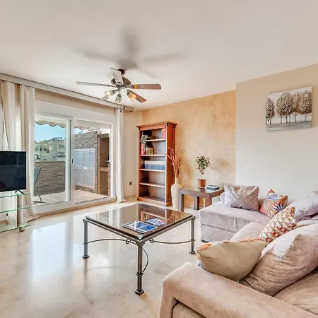 Vb Quilla 3br Duplex W Sea Views *
